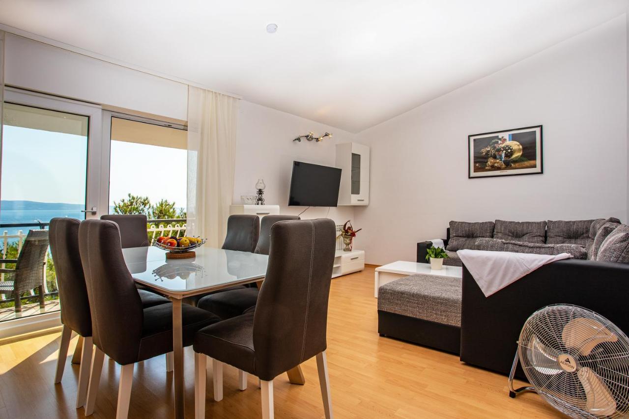 Apartments Adisa Omis Ngoại thất bức ảnh