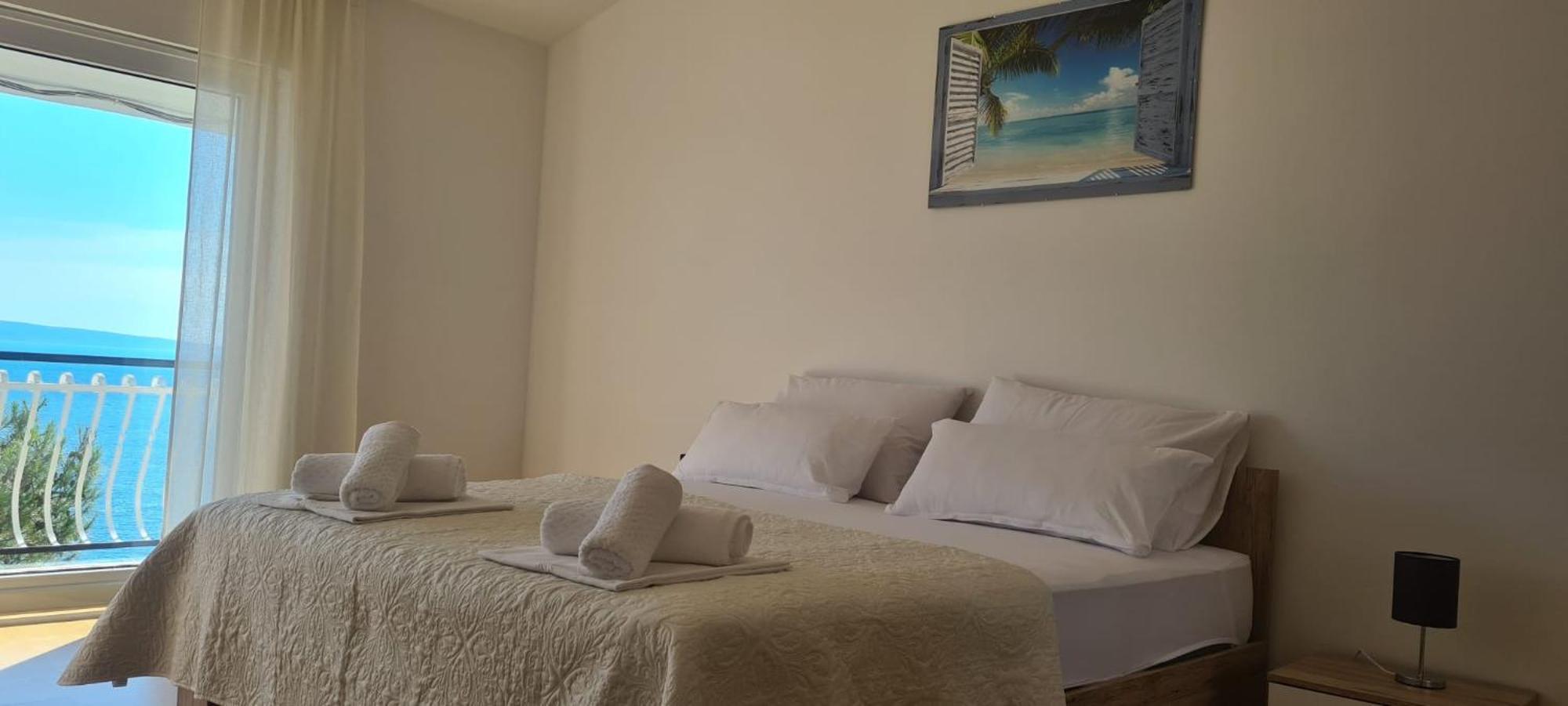 Apartments Adisa Omis Ngoại thất bức ảnh